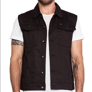 Brixton Curtis Vest in Black